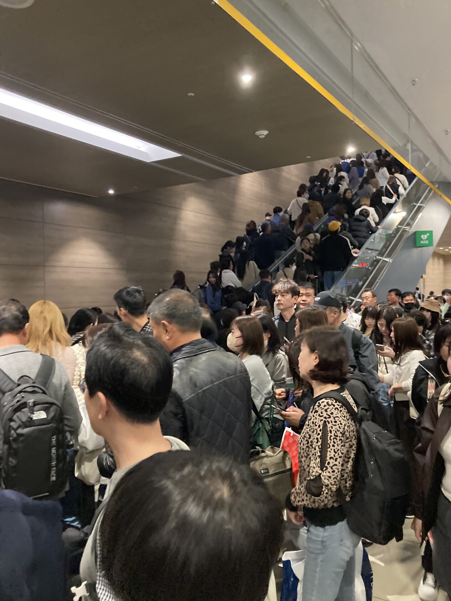 韓国 飛行機代 相場 時期別 通常期 繁忙期