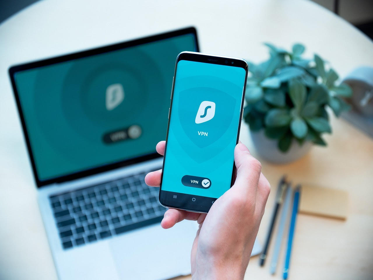 nordvpn expressvpn 比較