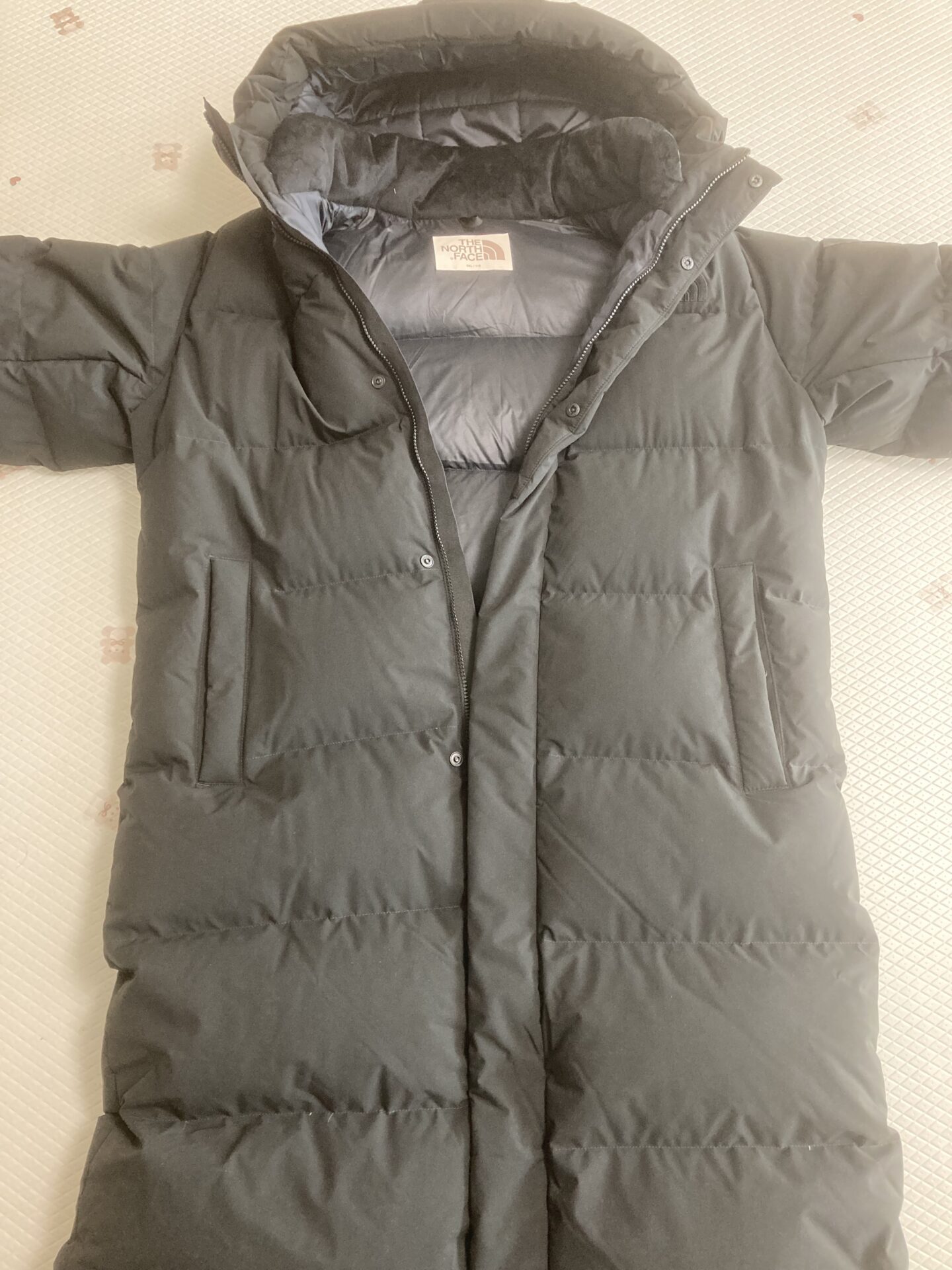 韓国 ノースフェイス ダウン タグ