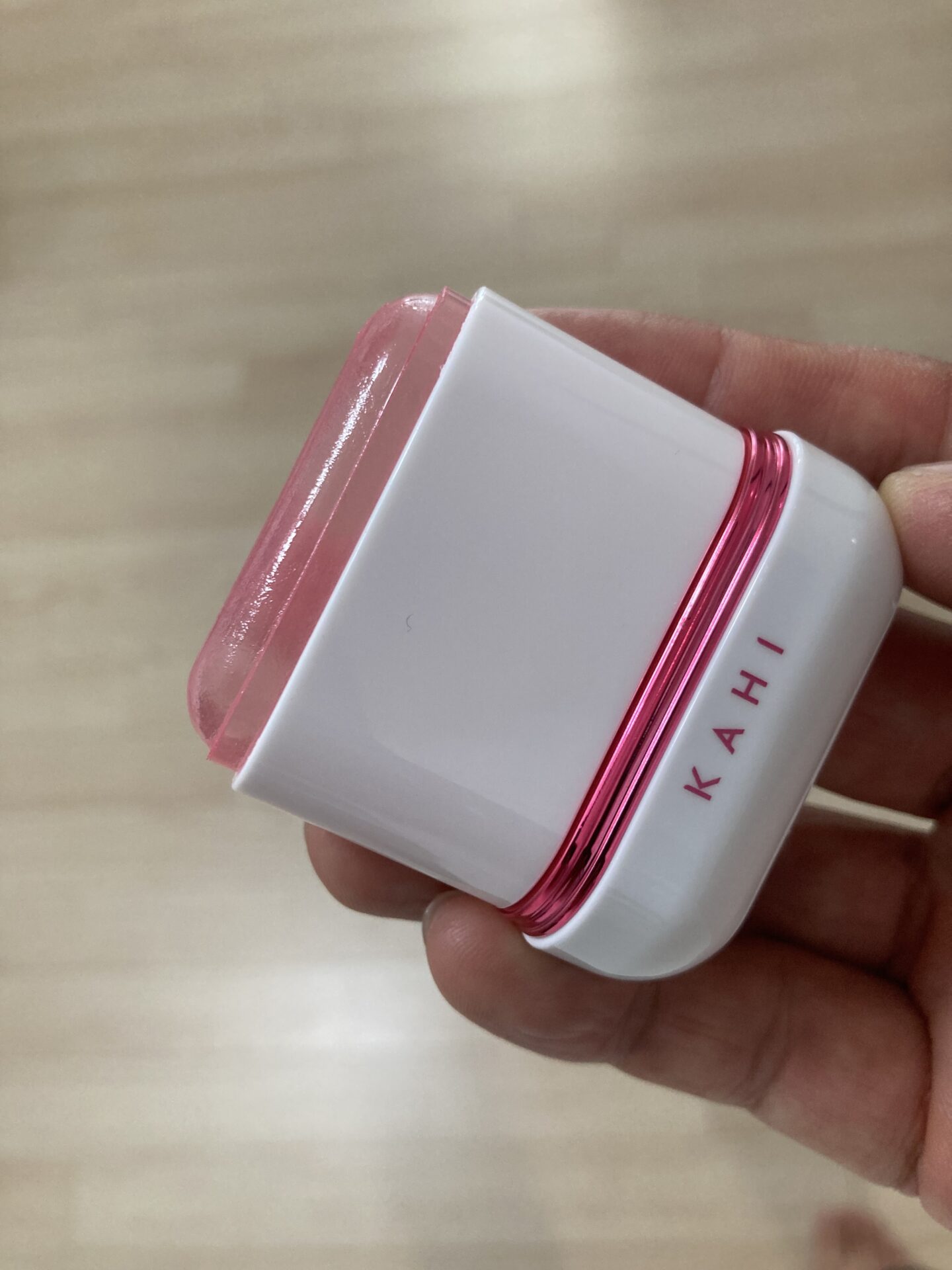 KAHI ベルベットグロウ サンスティックがおすすめな人