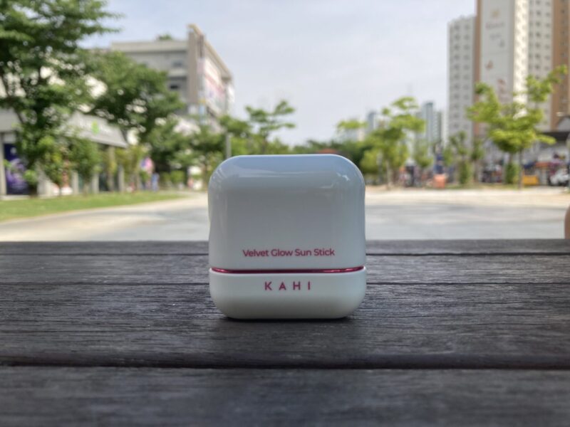 エアリーフィット サンスティックとベルベットグロウ サンスティック 実際の使用レビュー